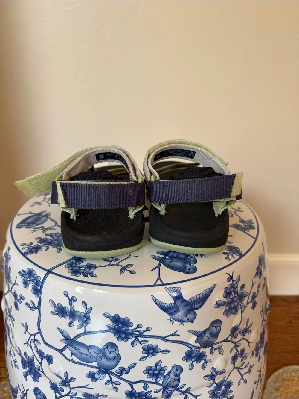 Teva lightweight kids